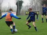 Onderlinge wedstrijd S.K.N.W.K. JO17-1 en S.K.N.W.K. JO16-1 (15-01-2022) (50/81)